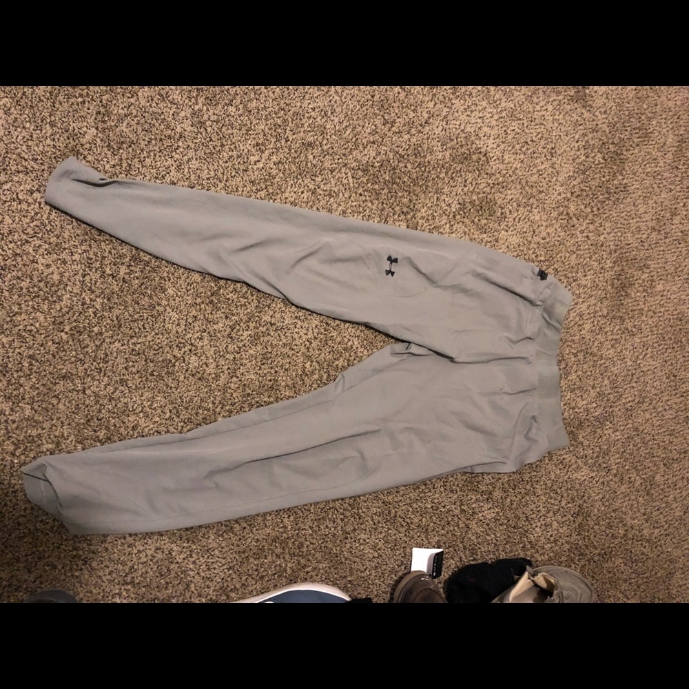 UnderArmour stretch lifestyle pants